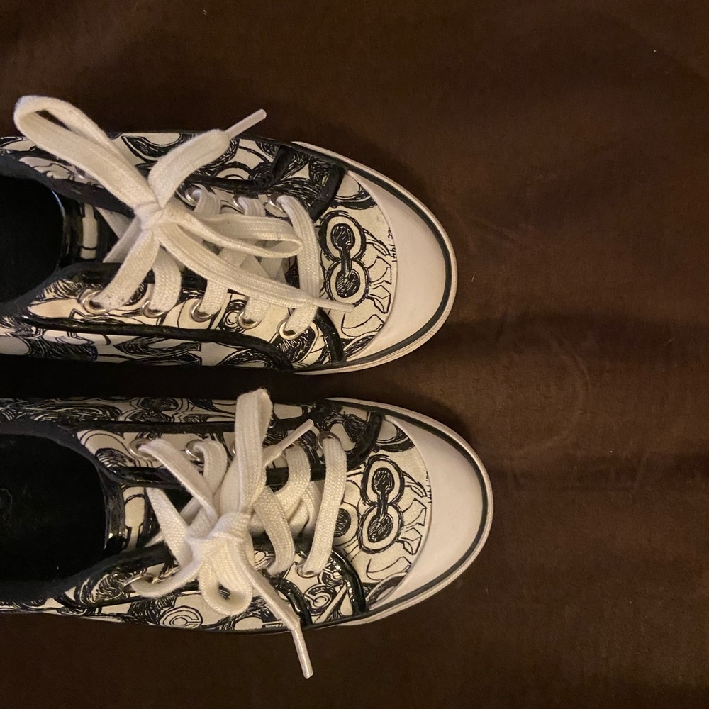 Coach White and Black Graphic Low-Top Sneakers